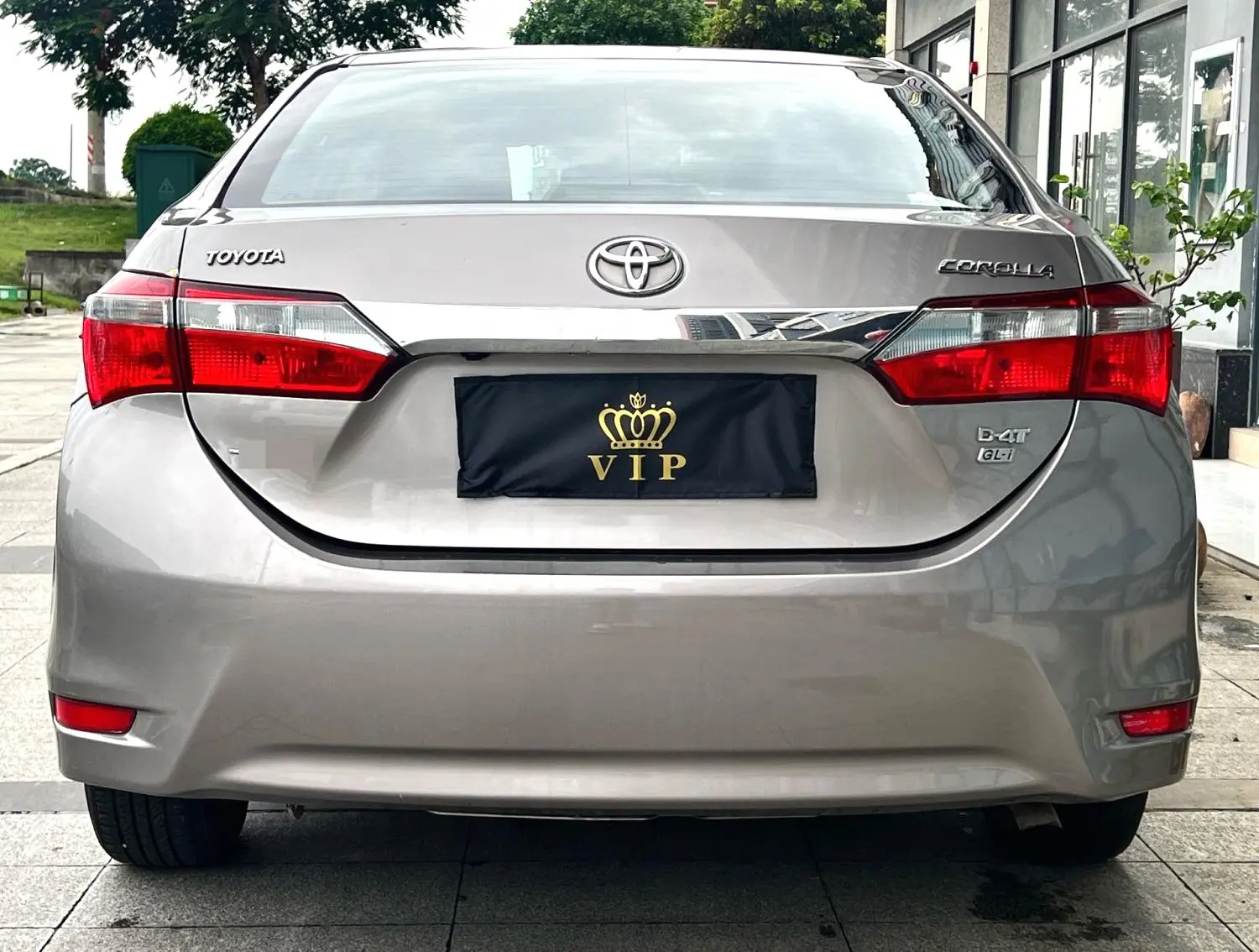 Toyota 2017 Corolla 1.2T GL-i (Leather Edition) – CVT Automatic — thumbnail 9