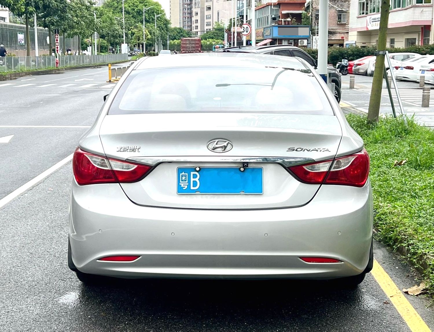Hyundai 2012 Sonata (8th Gen) 2.0 GLS Leading Edition Automatic — thumbnail 8