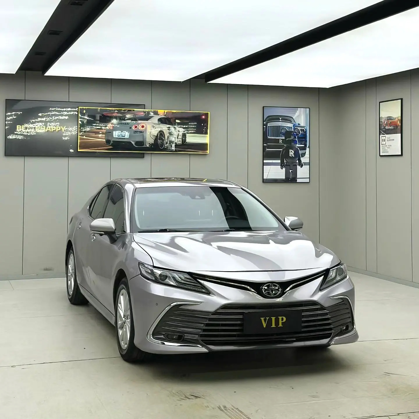 Toyota 2022 Camry 2.0G Luxury Edition (CVT Automatic) — thumbnail 2