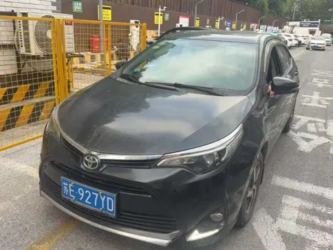 Toyota Levin 2018 185T CVT Luxury Edition — thumbnail 1