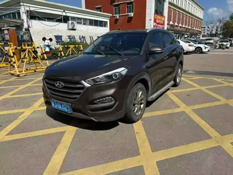 Hyundai Tucson 2015 1.6T DCT 2WD Comfort Edition