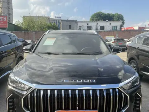 Jetour X70 PLUS 2026 1.5T DCT Comfort 5-Seater — thumbnail 2