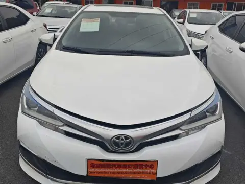Toyota Corolla 2016 Hybrid 1.8L E-CVT Elite — thumbnail 9