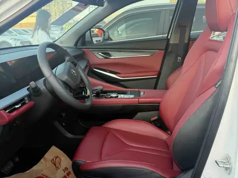 Changan CS75 PLUS 2023 Third Generation 1.5T Automatic Pilot — thumbnail 4