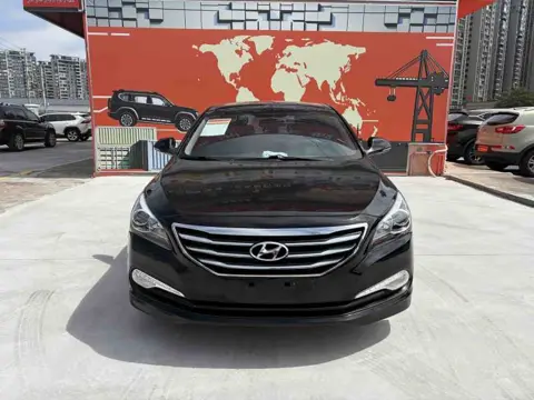 Hyundai Mistra 2014 1.8L Automatic Smart Edition — thumbnail 2