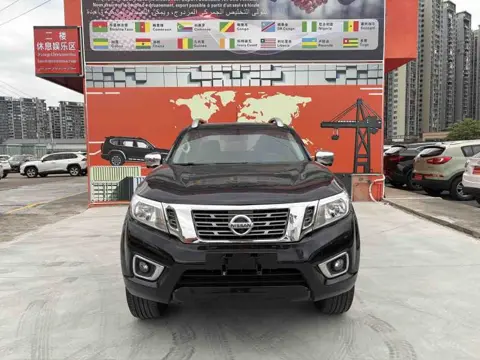 Nissan Navara 2021 2.5L Automatic 4WD Premium QR25 — thumbnail 2