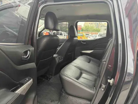 Nissan Navara 2021 2.5L Automatic 4WD Premium QR25 — thumbnail 5