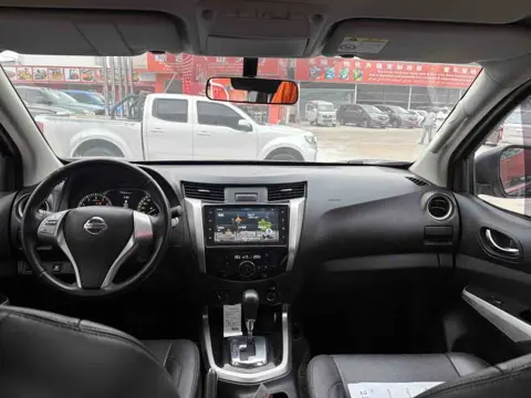 Nissan Navara 2021 2.5L Automatic 4WD Premium QR25 — thumbnail 6