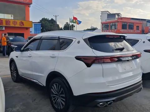 Jetour X70 PLUS 2024 Champion 1.5T DCT Champion MAX 7-Seater — thumbnail 3