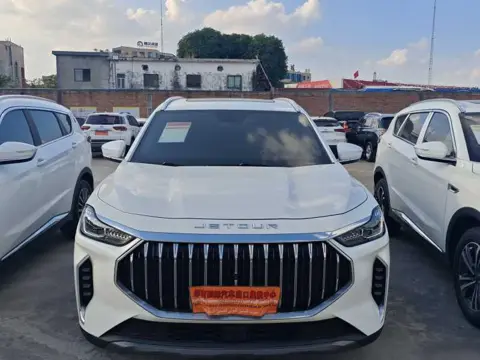 Jetour X70 PLUS 2024 Champion 1.5T DCT Champion MAX 7-Seater — thumbnail 10