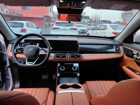 Jetour Shanhai L7 2025 1.5T 120km Comfort 5-Seater — thumbnail 4