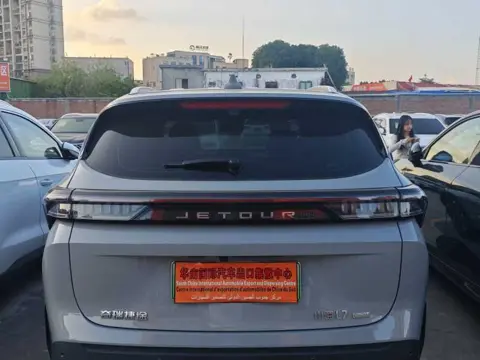 Jetour Shanhai L7 2025 1.5T 120km Comfort 5-Seater — thumbnail 8