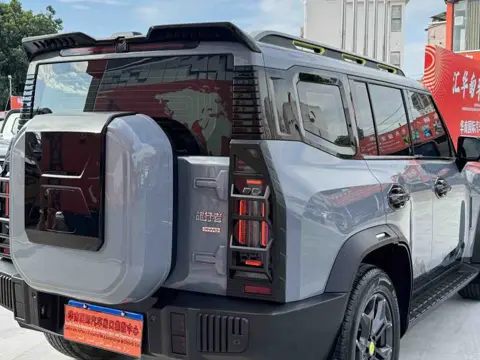 Jetour Traveller 2023 2.0T 4WD Crossing PRO — thumbnail 6