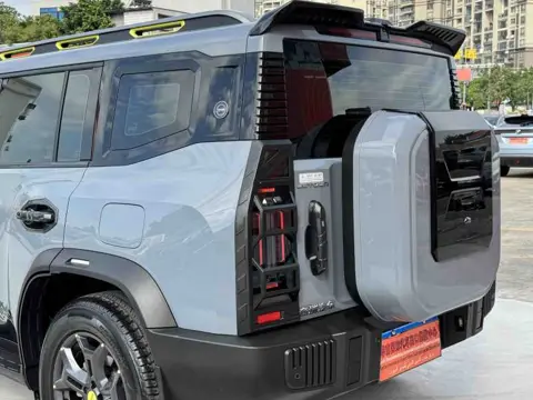 Jetour Traveller 2023 2.0T 4WD Crossing PRO — thumbnail 8