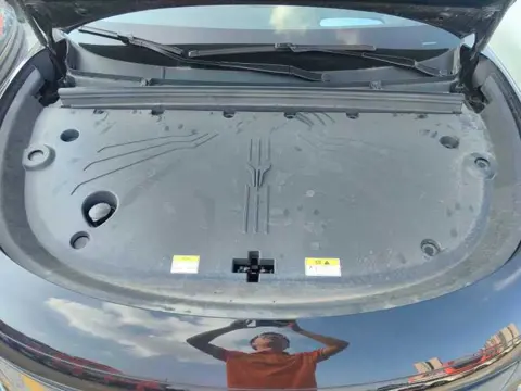 Voyah Courage 2025 AWD Qiankun Edition — thumbnail 7