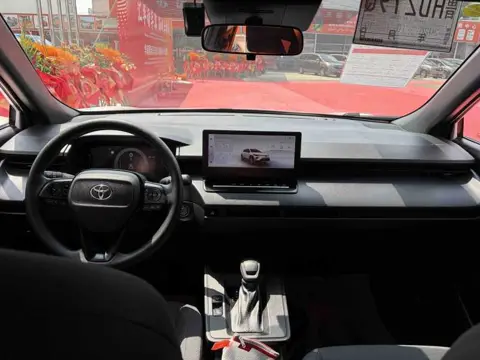 Toyota Corolla Cross 2023 Hybrid 2.0L Pioneer — thumbnail 7