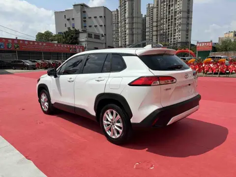 Toyota Corolla Cross 2023 Hybrid 2.0L Pioneer — thumbnail 8