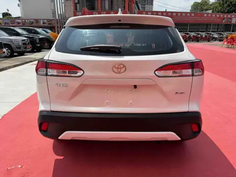 Toyota Corolla Cross 2023 Hybrid 2.0L Pioneer — thumbnail 9
