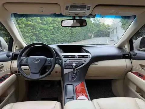 Lexus RX 270 2011 2.7L Elegant Edition Automatic — thumbnail 6