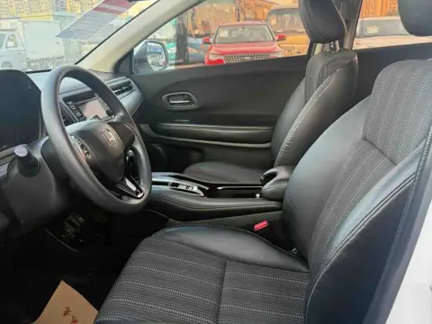Honda Vezel 2015 1.8L CVT 2WD Elite — thumbnail 7