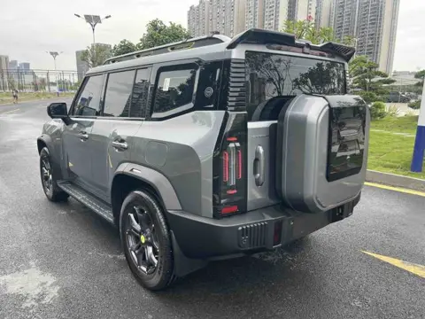 Jetour Traveller 2023 2.0T 4WD Crossing PRO+ — thumbnail 9