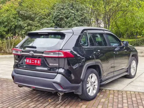 Toyota Wildlander 2022 2.0L CVT 2WD Luxury PLUS — thumbnail 6