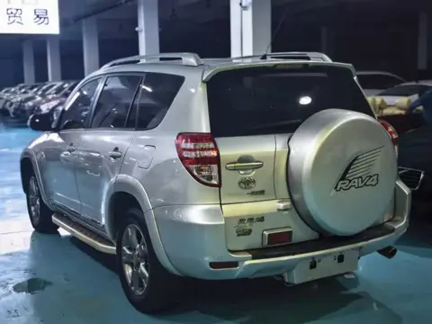 Toyota RAV4 2012 2.4L Automatic 4WD Luxury — thumbnail 7