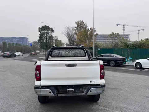 Changan Kaicheng F70 2021 2.4T Petrol Automatic 4WD Executive Standard Wheelbase — thumbnail 5