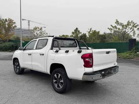 Changan Kaicheng F70 2021 2.4T Petrol Automatic 4WD Executive Standard Wheelbase — thumbnail 6