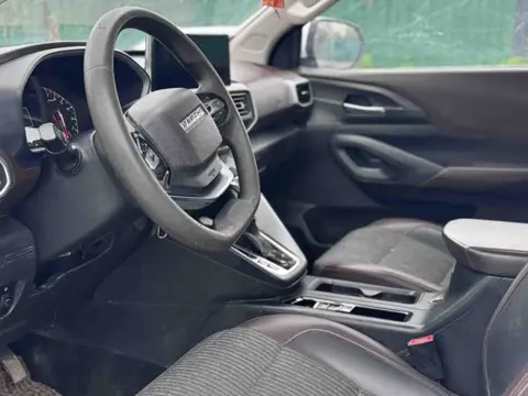 Changan Kaicheng F70 2021 2.4T Petrol Automatic 4WD Executive Standard Wheelbase — thumbnail 7