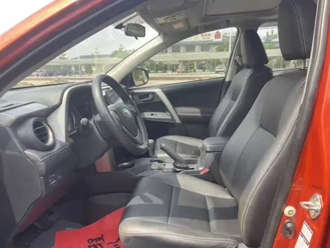 Toyota RAV4 2015 2.0L CVT 4WD Fashion Edition — thumbnail 5