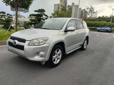 Toyota RAV4 2011 2.4L Automatic 4WD Premium Edition