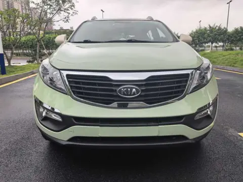 Kia Sportage 2012 2.0L Automatic 2WD GLS — thumbnail 2