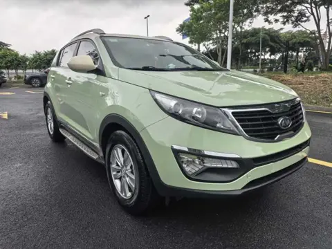 Kia Sportage 2012 2.0L Automatic 2WD GLS — thumbnail 3