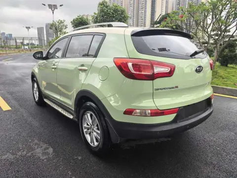 Kia Sportage 2012 2.0L Automatic 2WD GLS — thumbnail 6