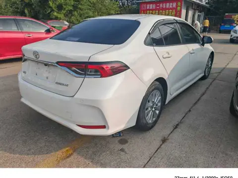 Toyota Corolla 2022 TNGA 1.5L CVT Pioneer Edition — thumbnail 5