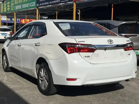 Toyota Corolla 2017 1.6L CVT GL — thumbnail 4