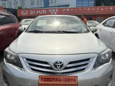 Toyota Corolla 2012 1.6L Automatic GL Special Edition — thumbnail 2