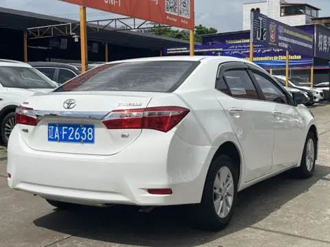 Toyota Corolla 2016 1.6L CVT GL-i Cool Edition — thumbnail 6