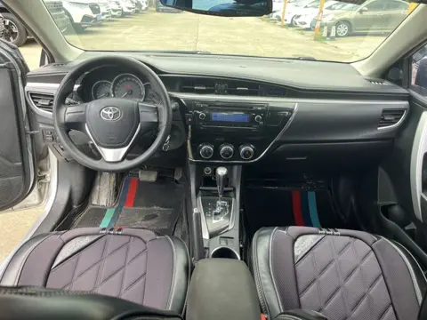 Toyota Corolla 2016 1.6L CVT GL-i Cool Edition — thumbnail 9