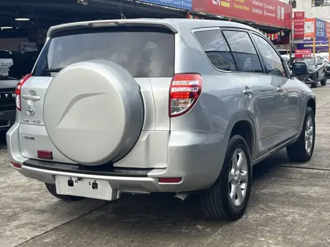 Toyota RAV4 2009 2.0L Automatic Luxury Edition — thumbnail 6
