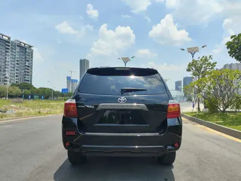 Toyota Highlander 2009 2.7L 2WD Luxury 7-Seater — thumbnail 8