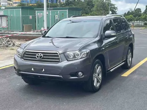 Toyota Highlander 2012 2.7L 2WD Luxury 7-Seater — thumbnail 1