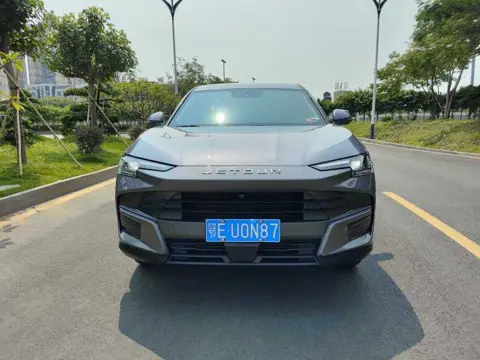 Jetour Dashing 2025 1.5T DCT Elite Edition — thumbnail 2