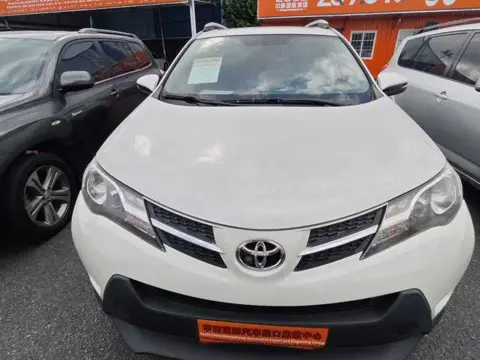 Toyota RAV4 2016 2.0L CVT 2WD Fashion Edition — thumbnail 9