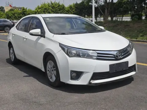 Toyota Corolla 2017 Facelift 1.6L S-CVT GL — thumbnail 3