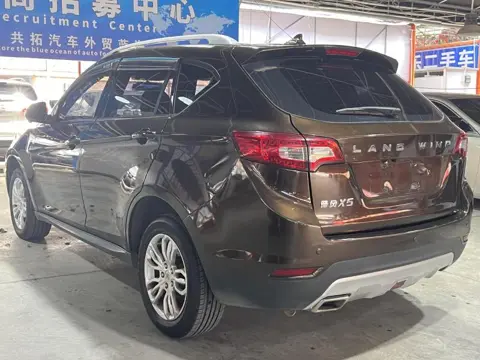 Landwind X5 2016 Plus 1.5T CVT Chuangxiang Edition — thumbnail 3