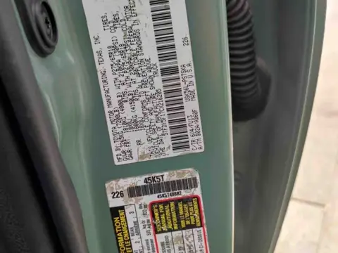 Toyota Tundra 2011 5.7L Standard Edition Automatic — thumbnail 9