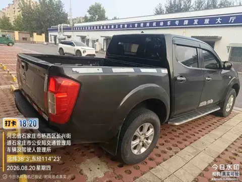 Nissan Navara 2017 2.5L Automatic 4WD Luxury QR25 — thumbnail 2