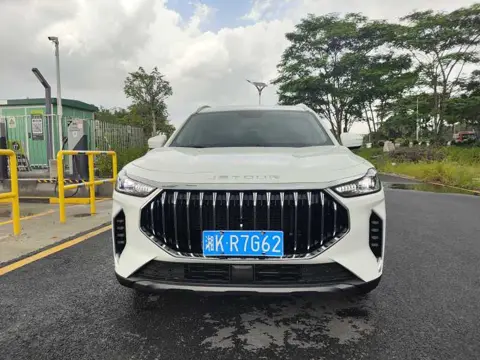 Jetour X70 PLUS 2023 1.5T DCT Warrior PLUS 7-Seater — thumbnail 2